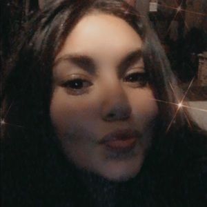 Meet your Posher, Noemi